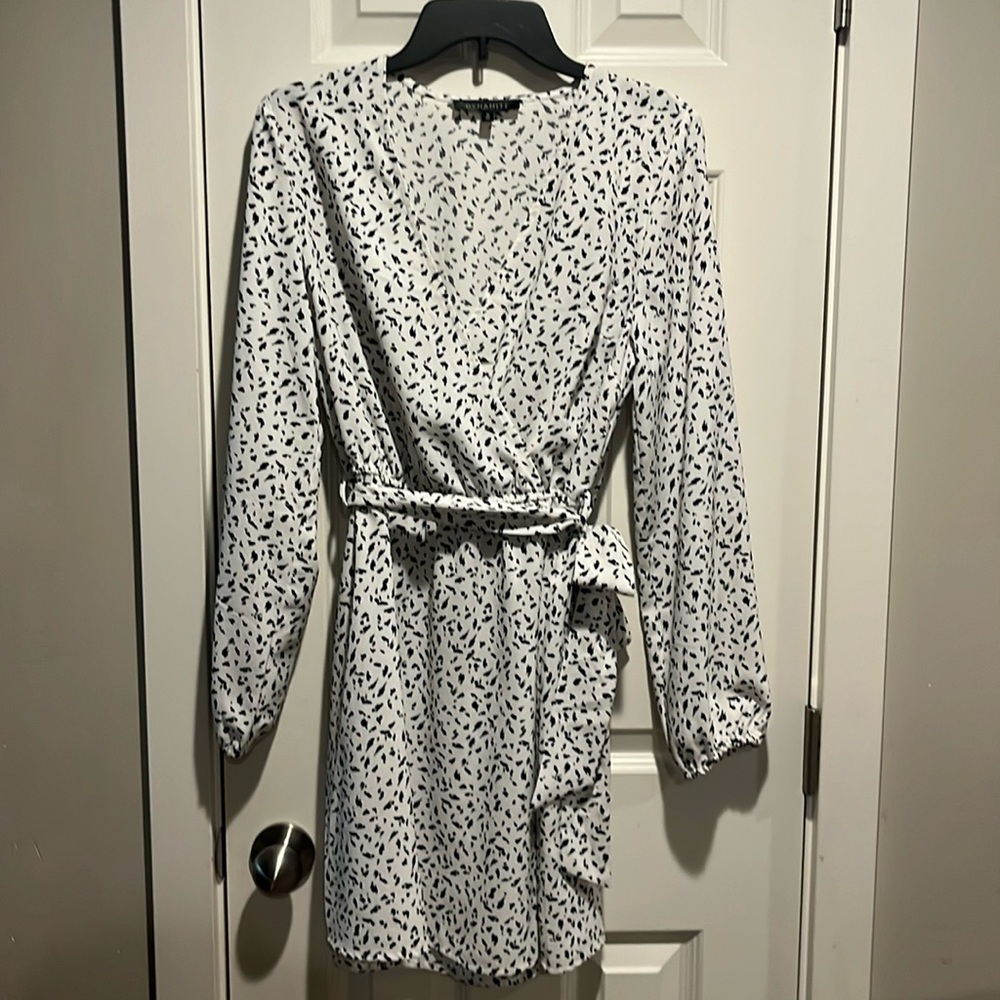 Dynamite Faux Black & White Wrap Dress